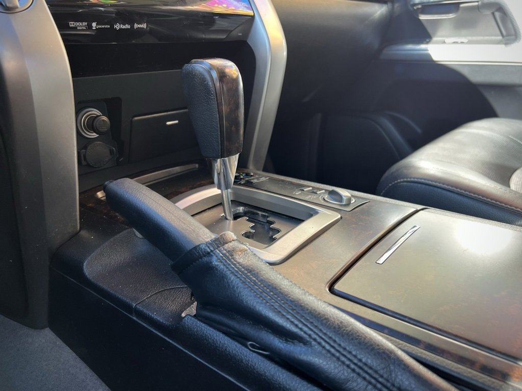 Used 2013 Toyota Land Cruiser image 69