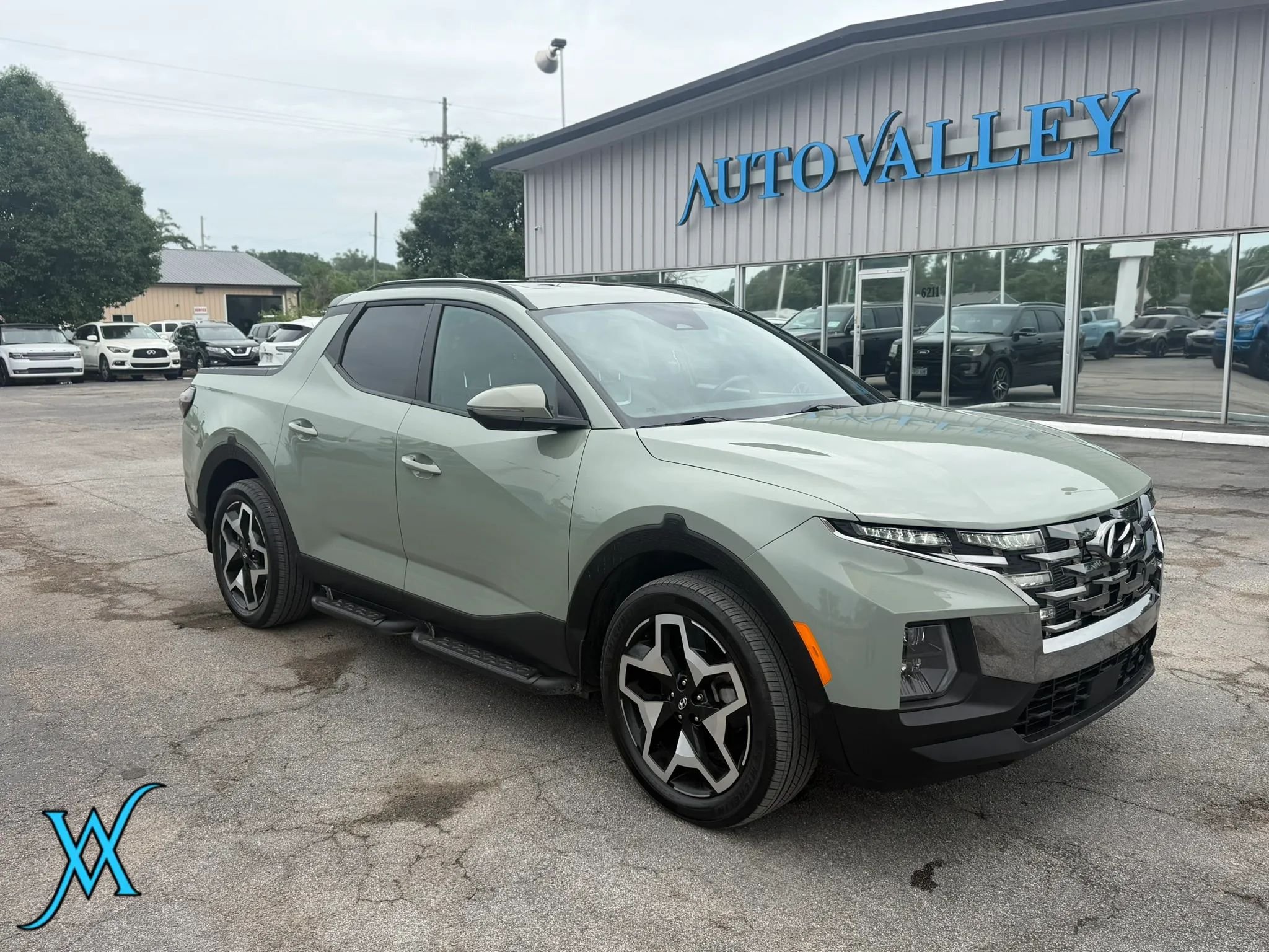 Used 2023 Hyundai Santa Cruz Limited AWD/4WD image 1