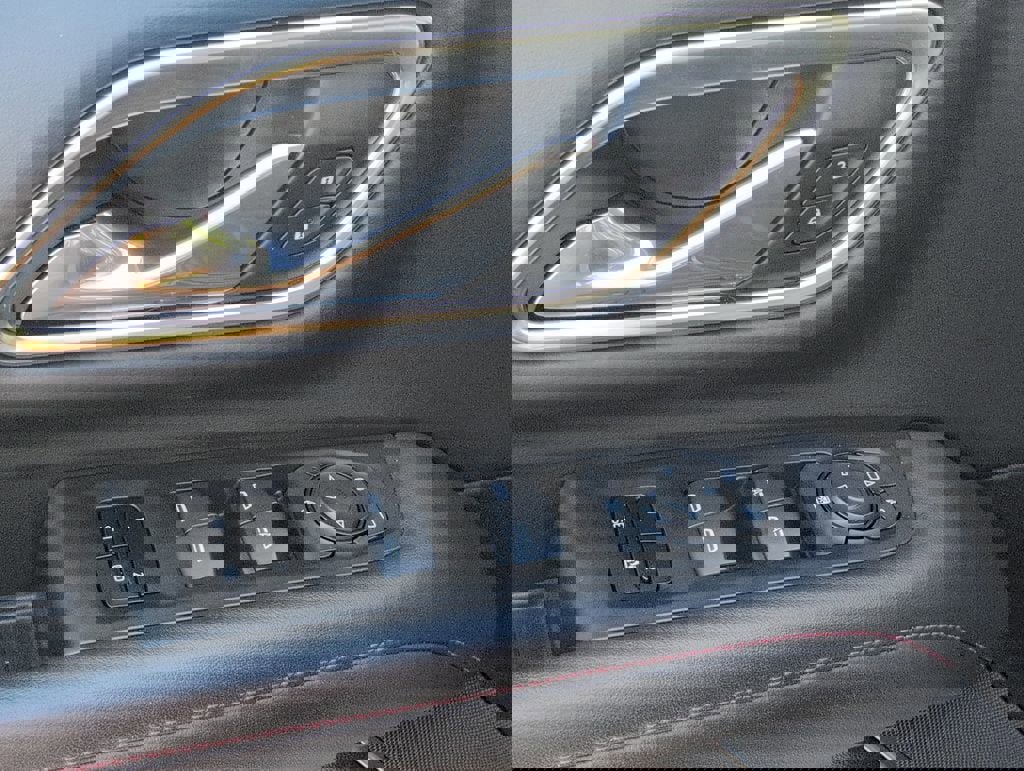 Used 2021 Chevrolet Tahoe RST image 17