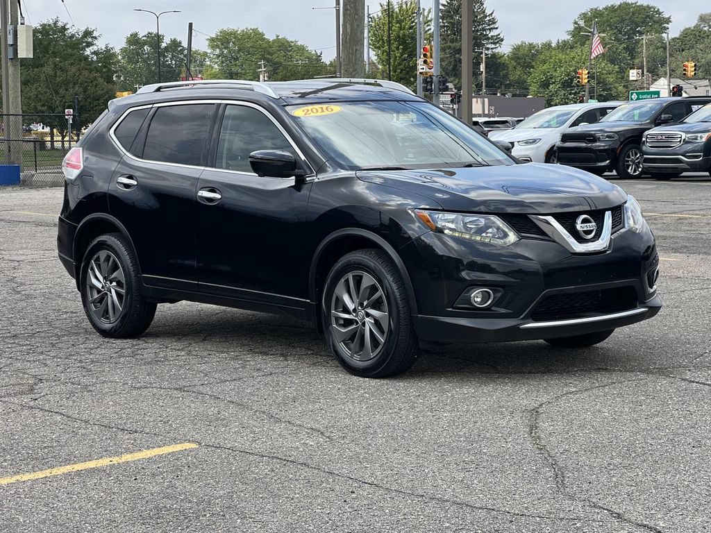 Used 2016 Nissan Rogue SL AWD/4WD image 7