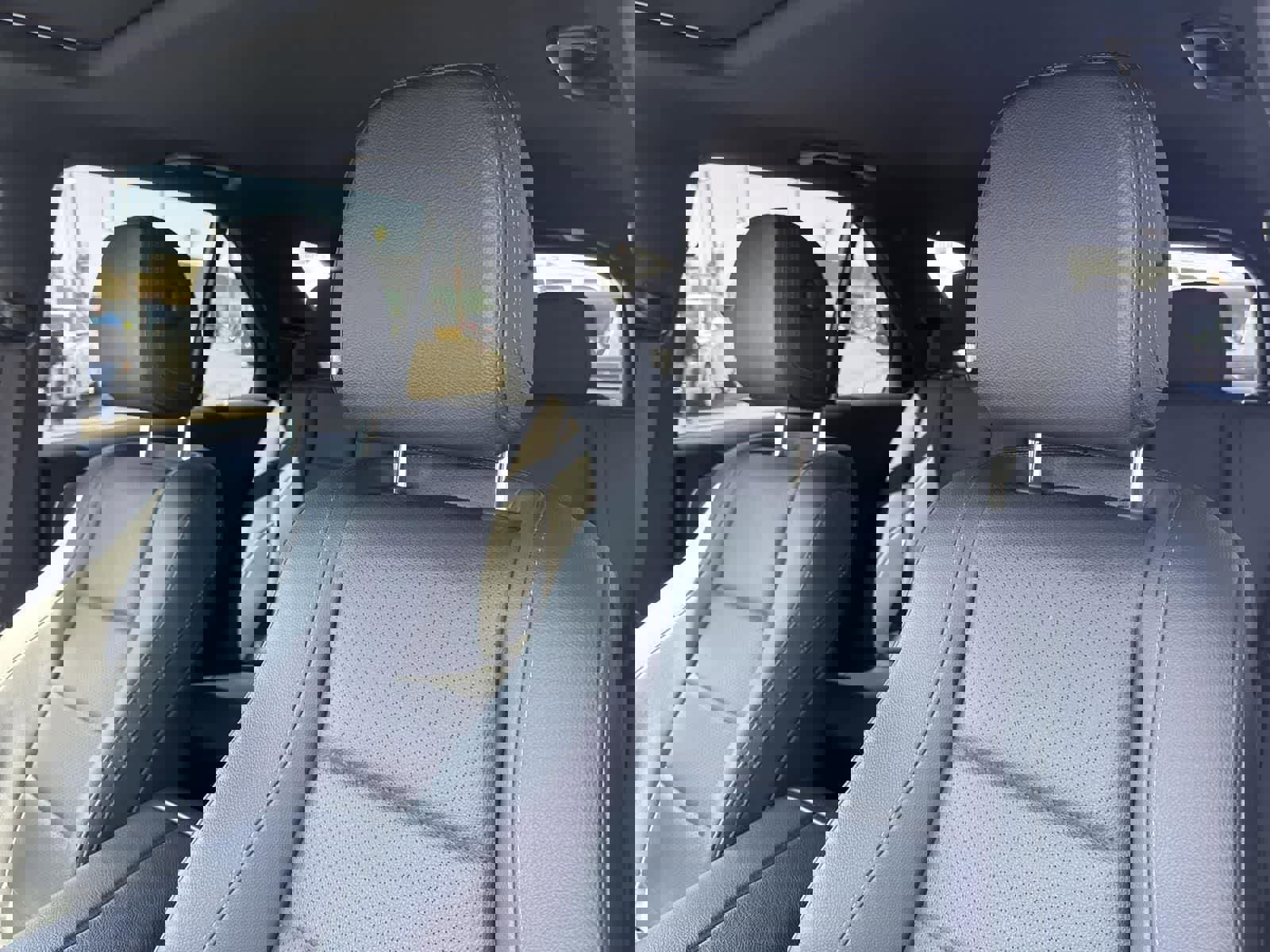 Used 2024 Mercedes-Benz GLE 350 4MATIC image 26