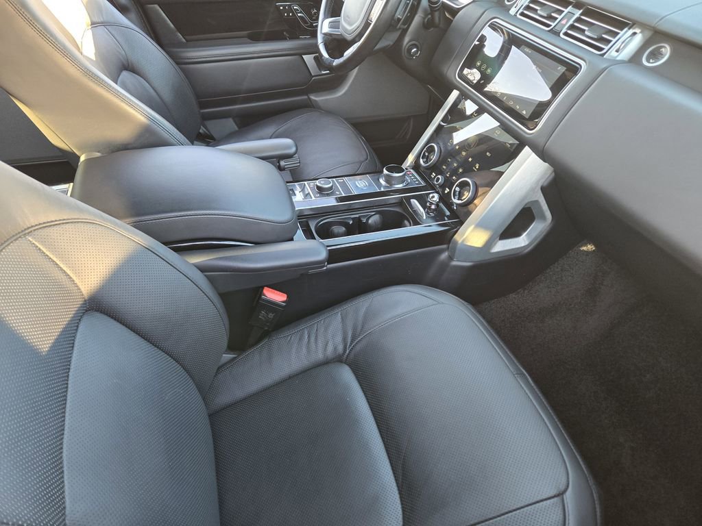 Used 2018 Land Rover Range Rover Long Wheelbase Supercharged image 16