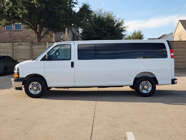 Used 2025 Chevrolet Express 3500 LT w/ LT Preferred Equipment Group RWD image 12