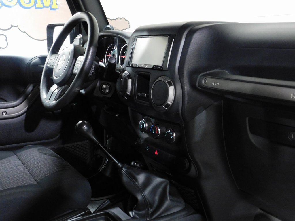 Used 2012 Jeep Wrangler Unlimited Sport image 95