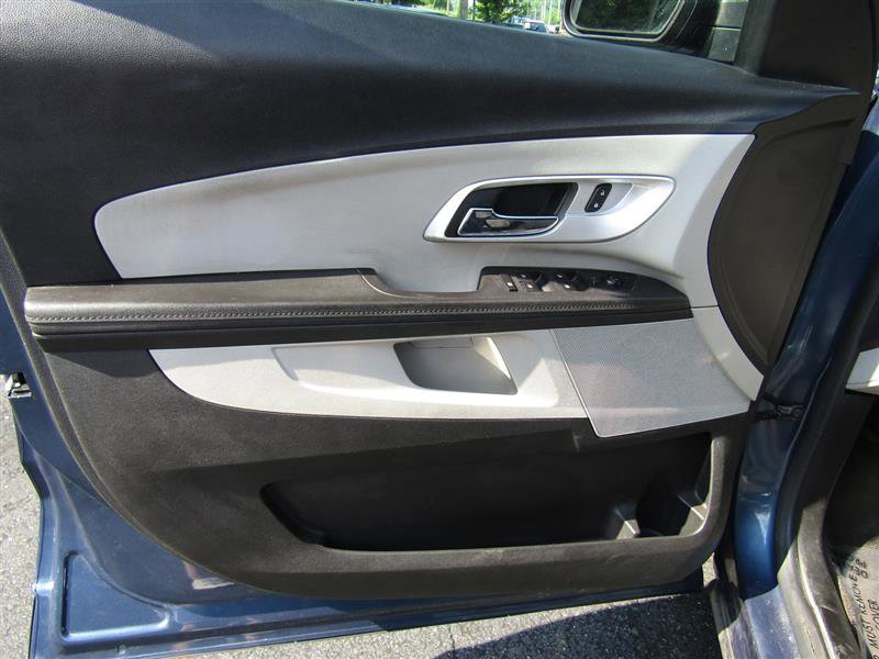 Used 2016 Chevrolet Equinox LT w/ Convenience Package image 9