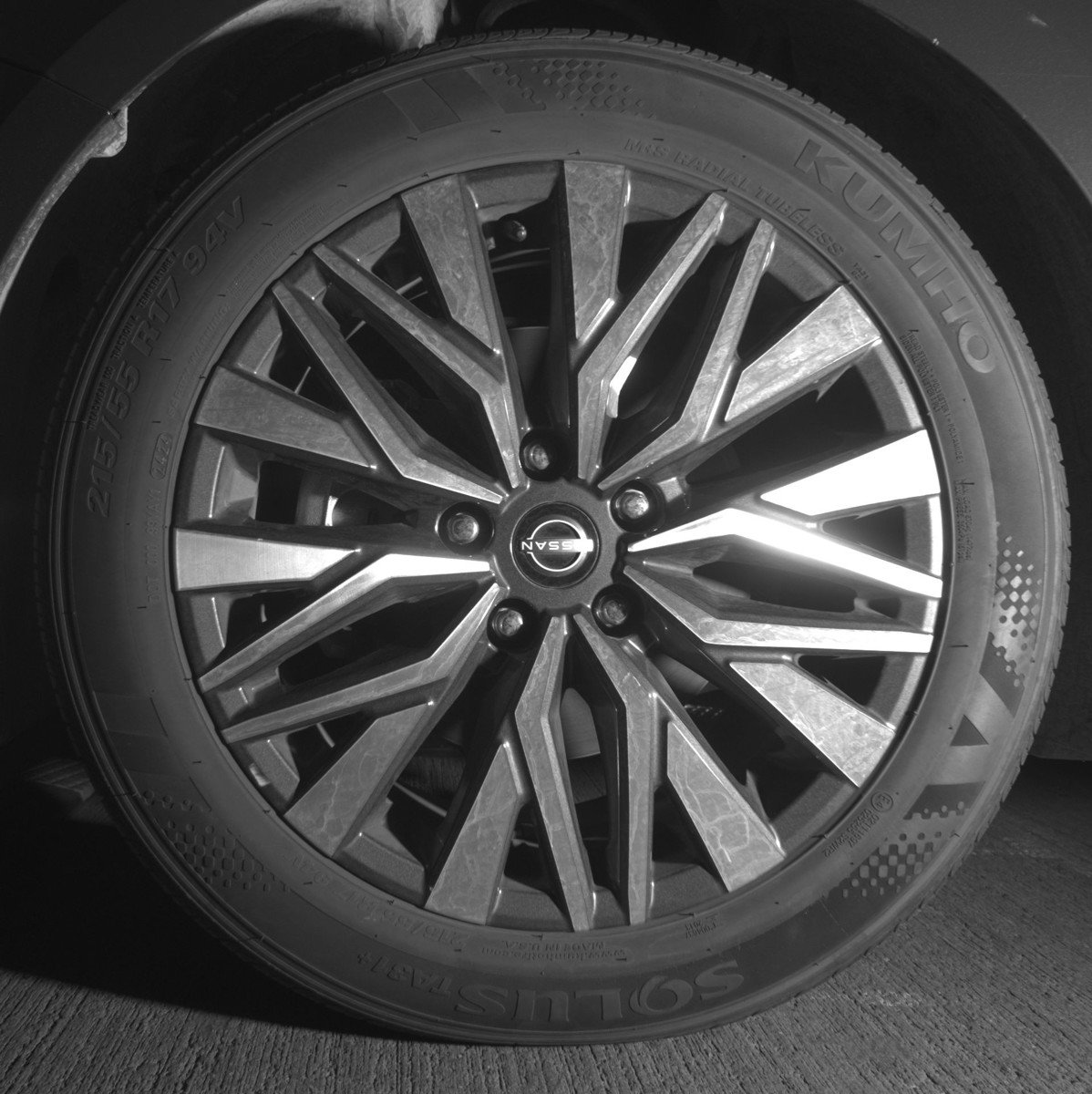 Used 2025 Nissan Altima 2.5 SV image 12