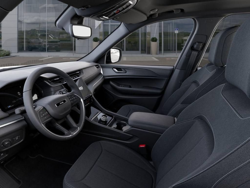 New 2025 Jeep Grand Cherokee Laredo X w/ Luxury Tech Group I AWD/4WD image 22