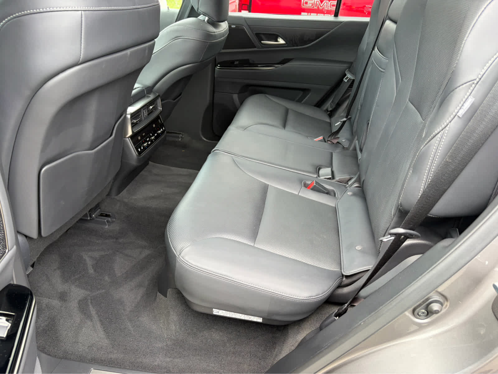 Used 2024 Lexus LX 600 4WD w/ Appearance Package image 24