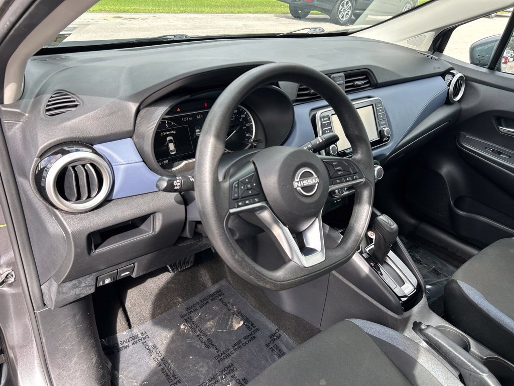 Used 2024 Nissan Versa SV FWD image 21
