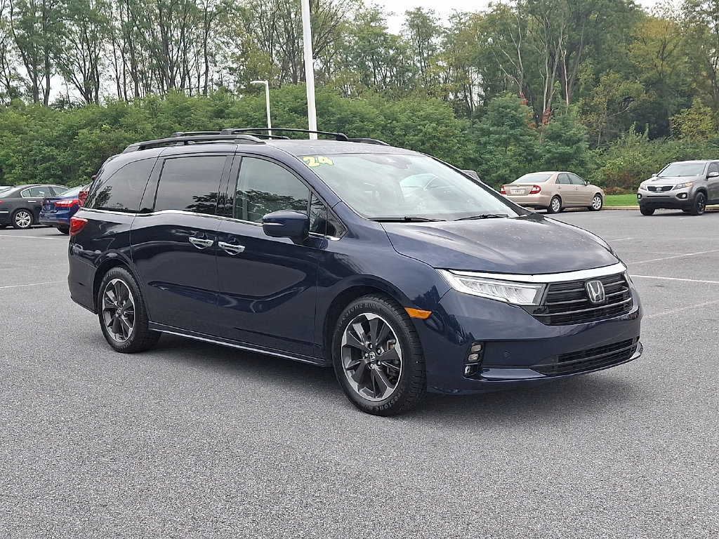 Used 2024 Honda Odyssey Elite image 3