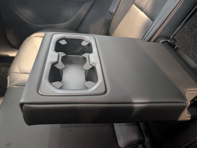 Used 2026 Volvo XC40 B5 Plus w/ Protection Package Premier image 21