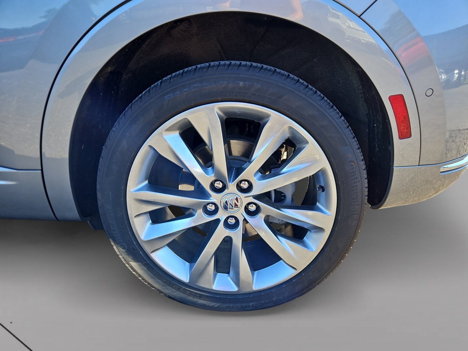 Used 2023 Buick Envision Avenir AWD/4WD image 15