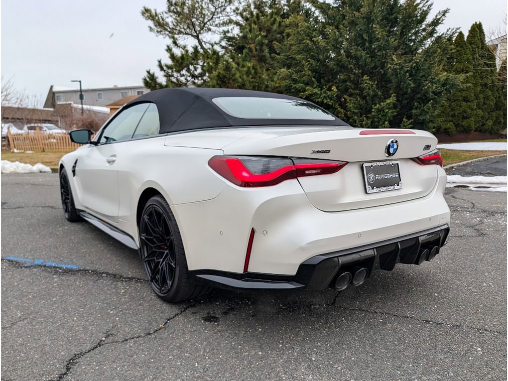 Used 2023 BMW M4 xDrive Competition w/ M Carbon Exterior Package image 10