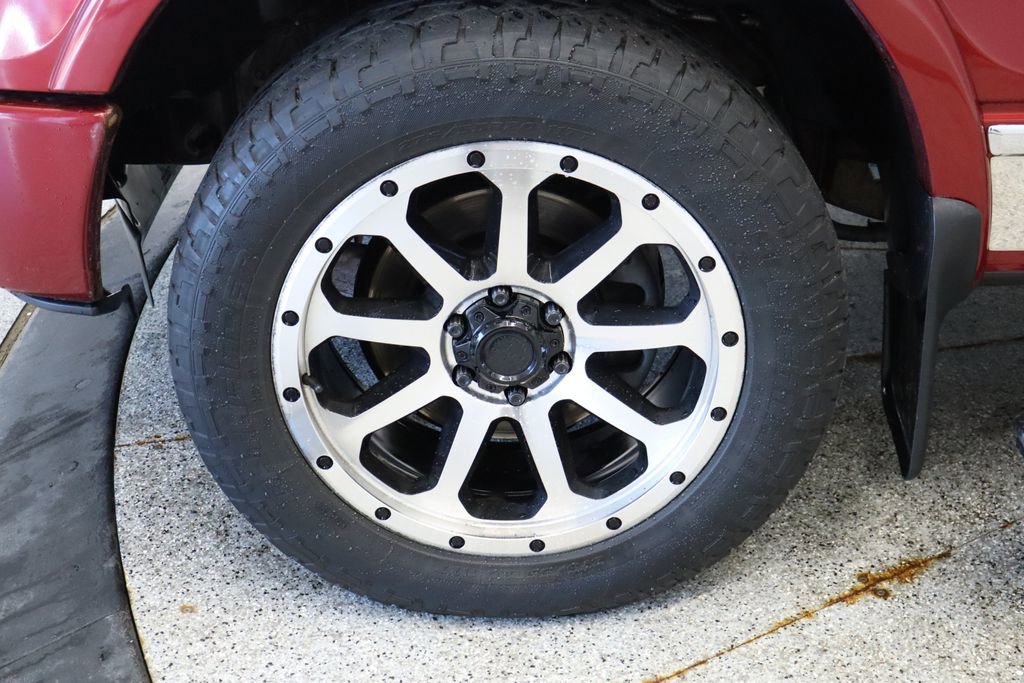 Used 2013 Ford F150 Platinum AWD/4WD image 11