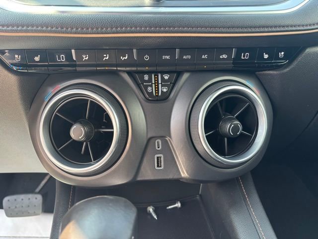 Used 2020 Chevrolet Blazer Premier image 22