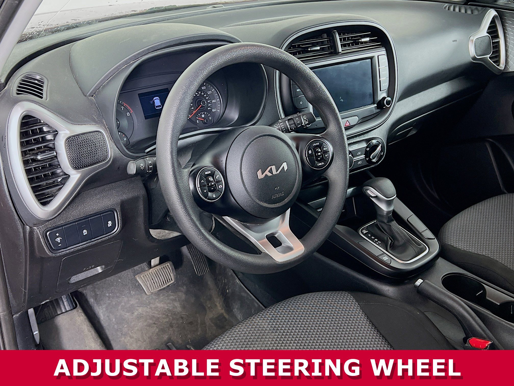 Used 2022 Kia Soul LX image 5