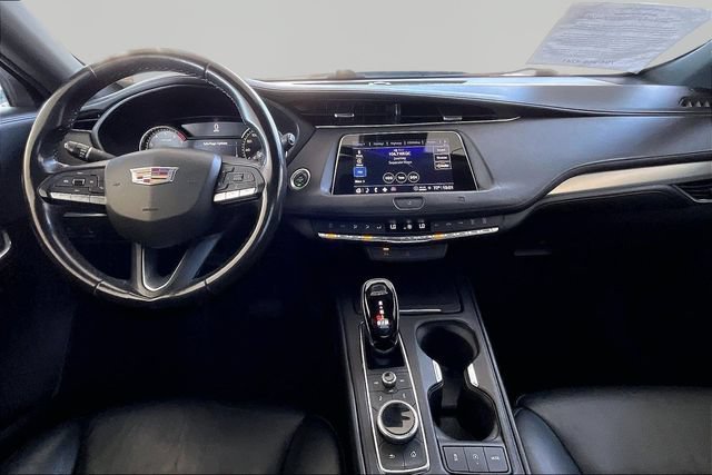 Used 2021 Cadillac XT4 Premium Luxury AWD/4WD image 7