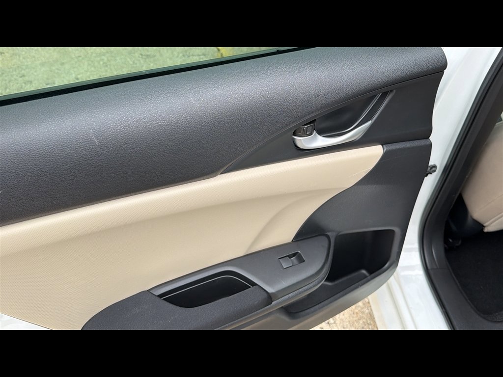 Used 2020 Honda Civic LX image 23