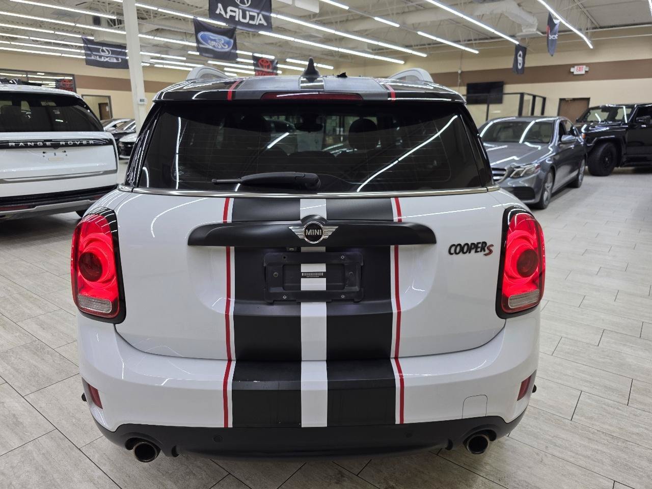 Used 2019 MINI Cooper Countryman S FWD image 8