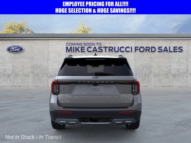 New 2026 Ford Explorer Active AWD/4WD image 5