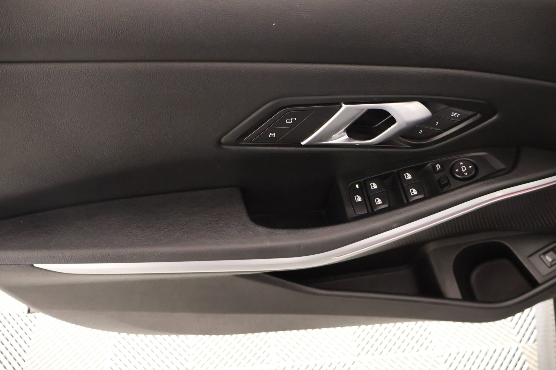 Used 2024 BMW 330i Sedan image 16