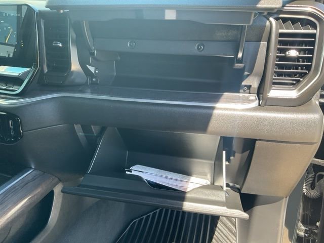 Used 2025 Chevrolet Silverado 2500 LTZ w/ LTZ Plus Package image 36