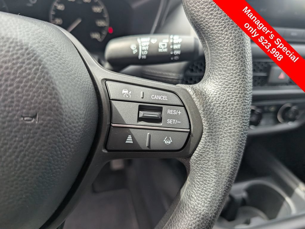 Used 2025 Honda HR-V LX image 21