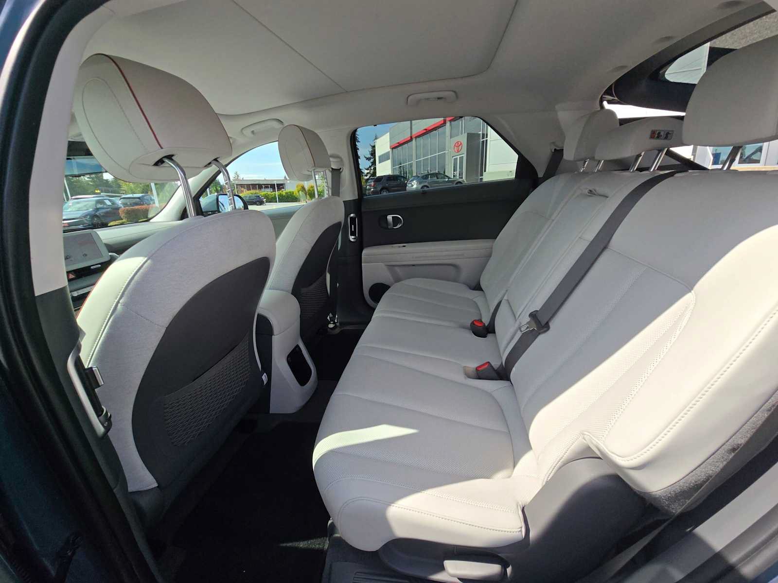 Used 2024 Hyundai Ioniq 5 Limited RWD image 16