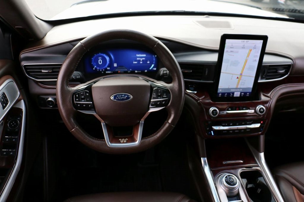 Used 2022 Ford Explorer King Ranch w/ Class IV Trailer Tow Package image 29