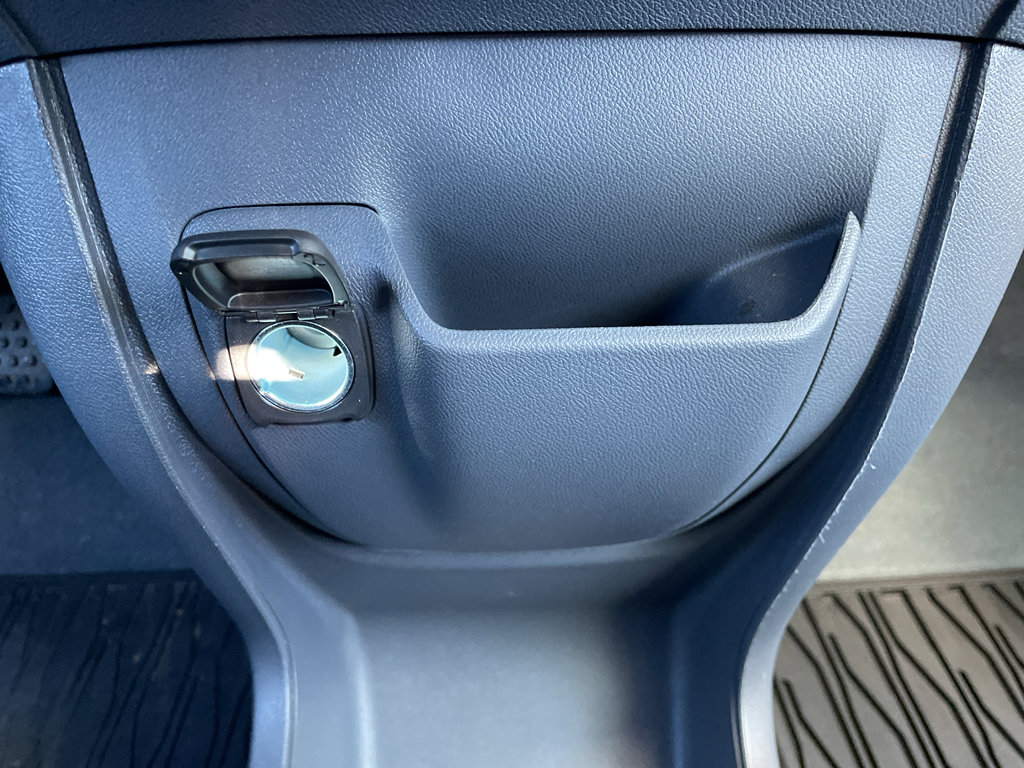 Used 2020 Chevrolet Bolt LT image 28