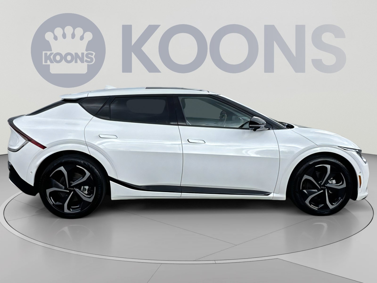 Used 2023 Kia EV6 GT-Line w/ GT-Line Suede Seat Package AWD/4WD image 12