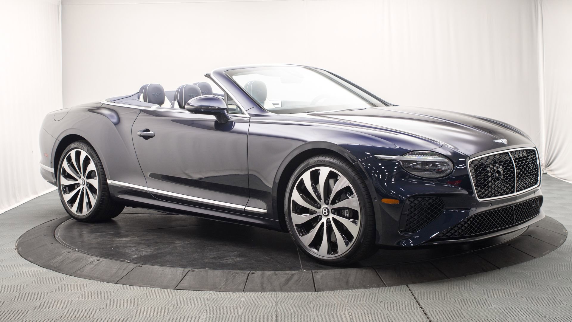 New 2026 Bentley Continental GTC image 9