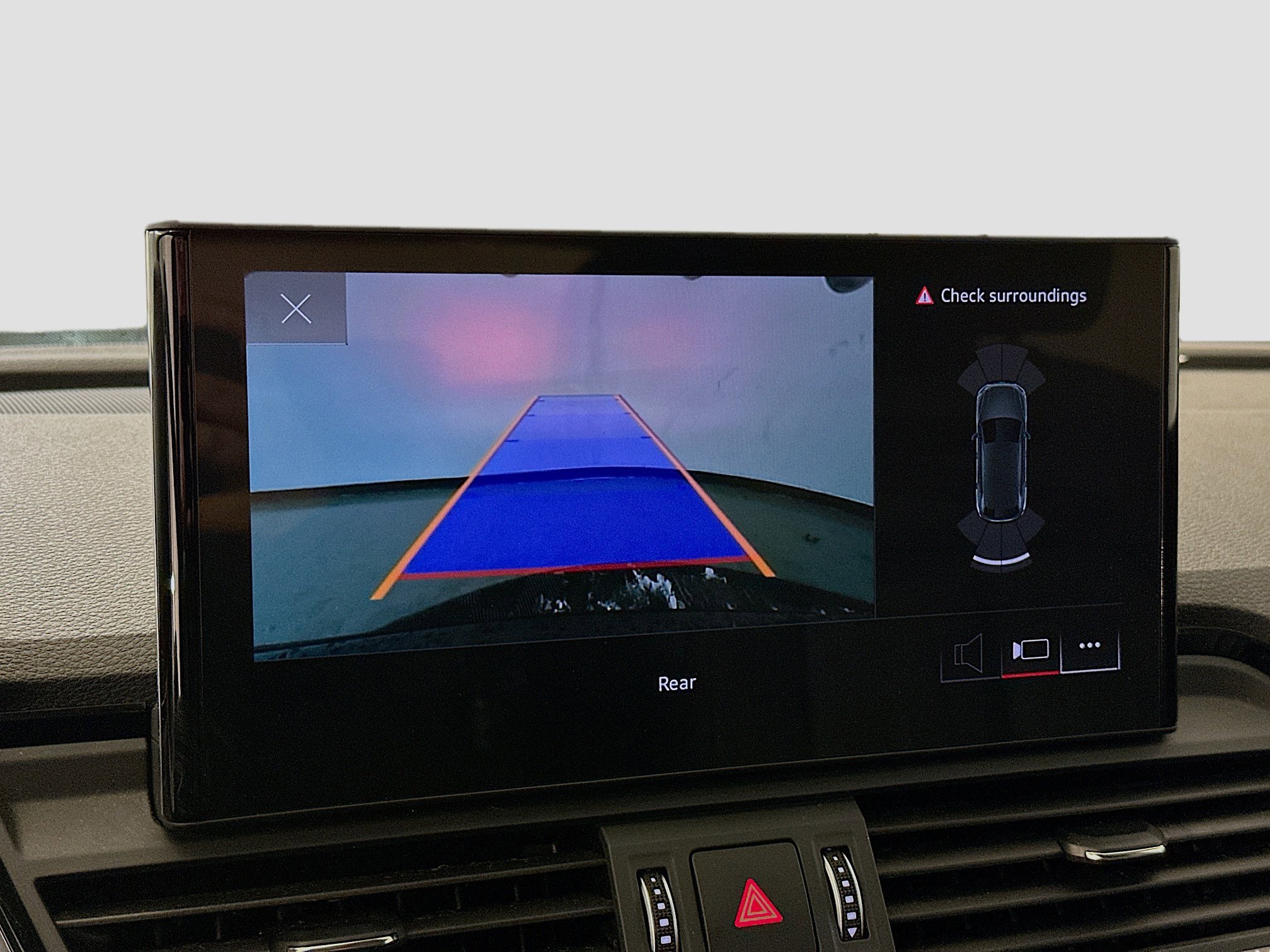 Used 2023 Audi Q5 2.0T Premium w/ Convenience Package image 23