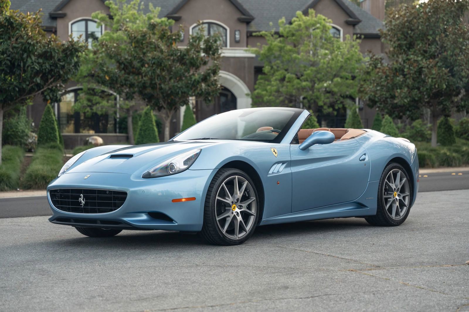 Used 2010 Ferrari California