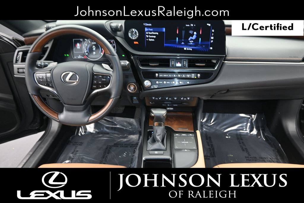 Certified 2022 Lexus ES 350 Ultra Luxury w/ Accessory Package 2 FWD image 15