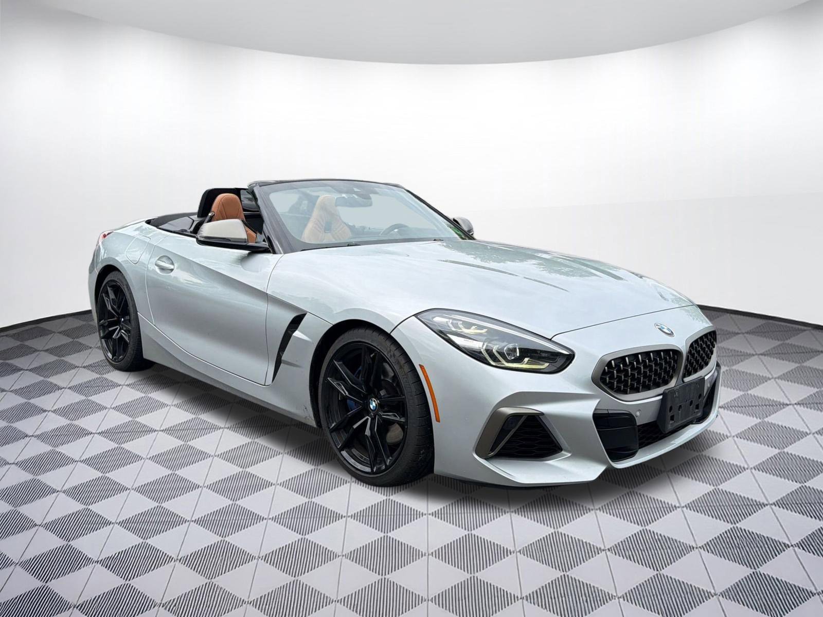 Used 2021 BMW Z4 M40i w/ Executive Package RWD image 7