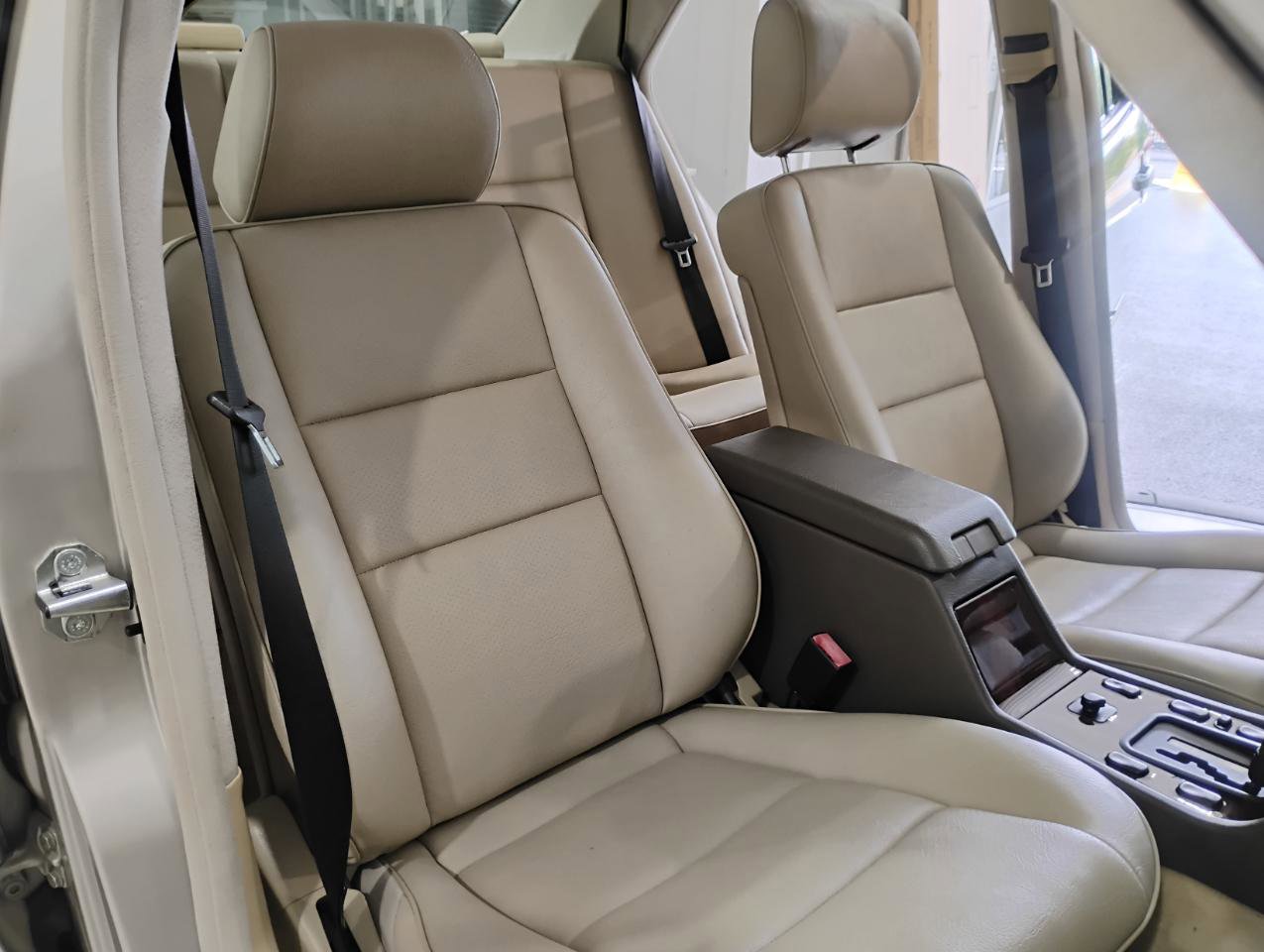 Used 1996 Mercedes-Benz C 280 Sedan image 37