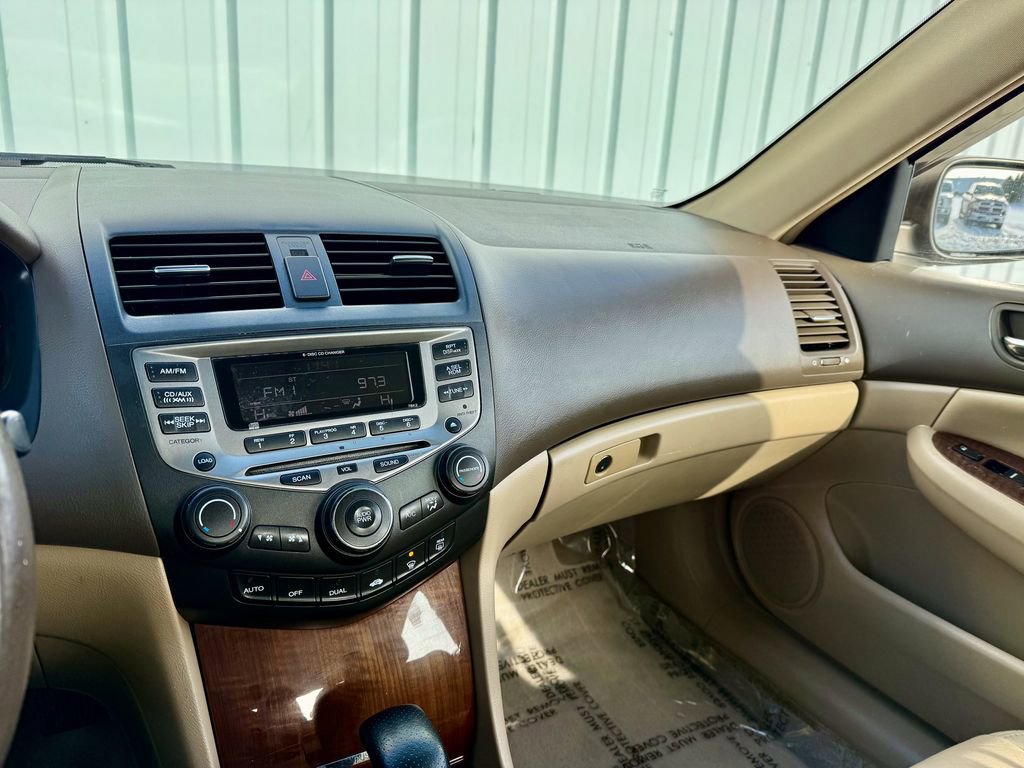 Used 2006 Honda Accord EX image 19