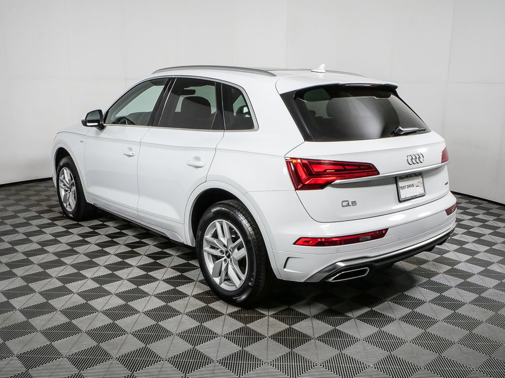 Used 2023 Audi Q5 2.0T Premium w/ Convenience Package image 28