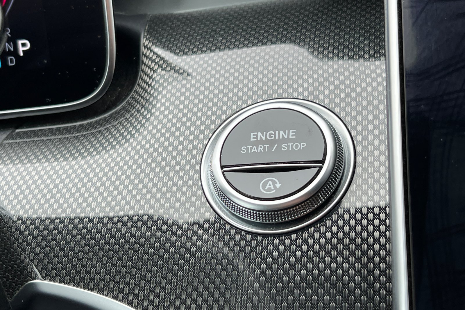 Used 2022 Mercedes-Benz C 300 Sedan image 22