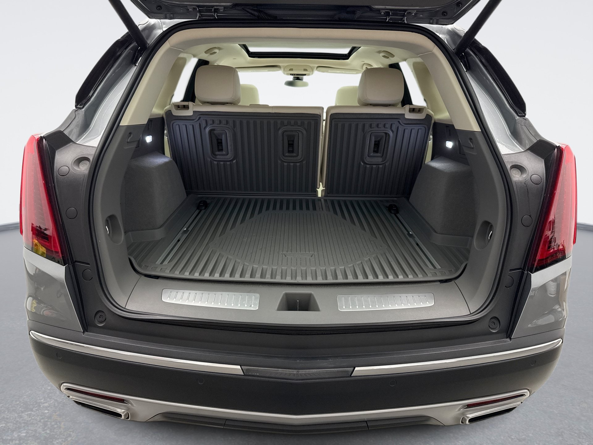 Used 2024 Cadillac XT5 Premium Luxury FWD image 22