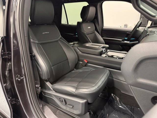 New 2027 Ford Expedition Max Platinum w/ Stealth Appearance Package AWD/4WD image 33