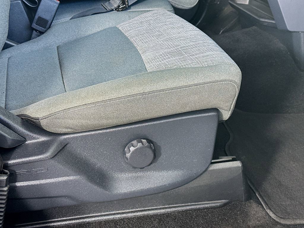 Used 2023 Ford F150 XLT image 23