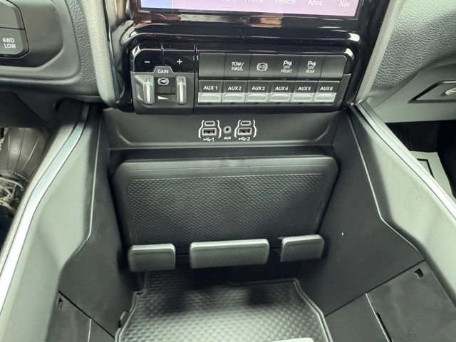New 2026 RAM 2500 Big Horn AWD/4WD image 16