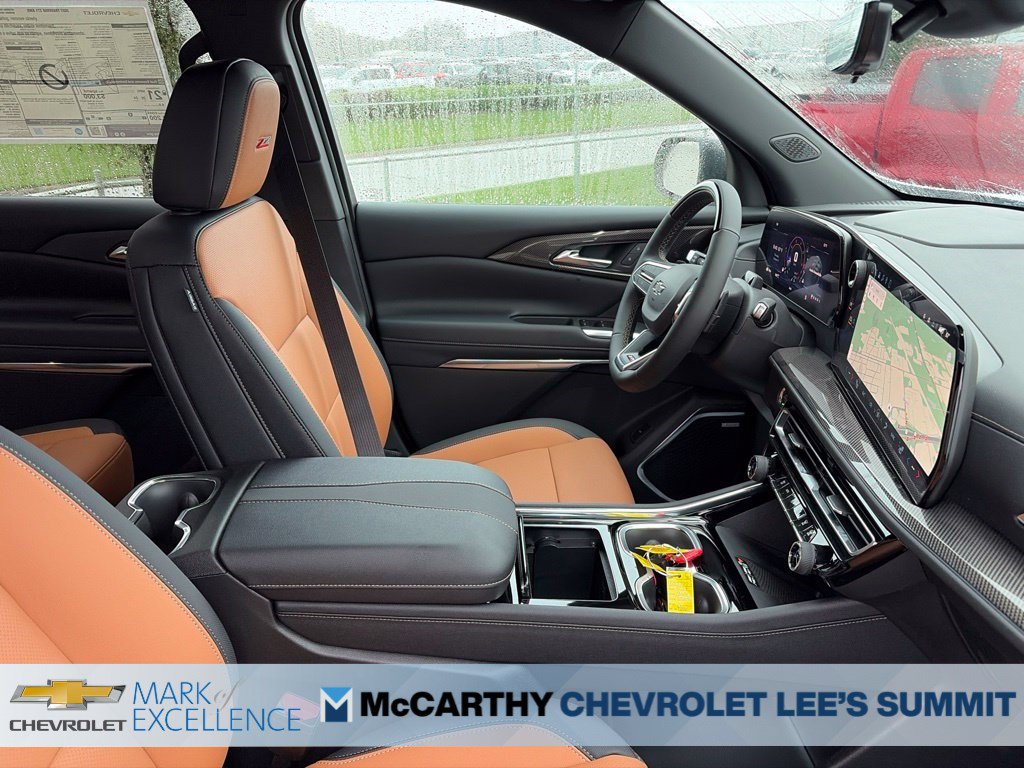 New 2027 Chevrolet Traverse Z71 w/ Enhanced Driving Package AWD/4WD image 32