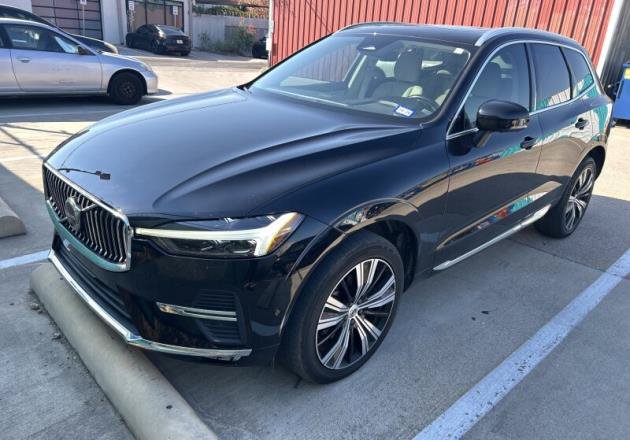 Used 2023 Volvo XC60 B5 Plus w/ Climate Package