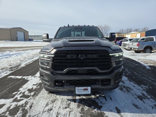 Used 2025 RAM 2500 Laramie AWD/4WD image 2