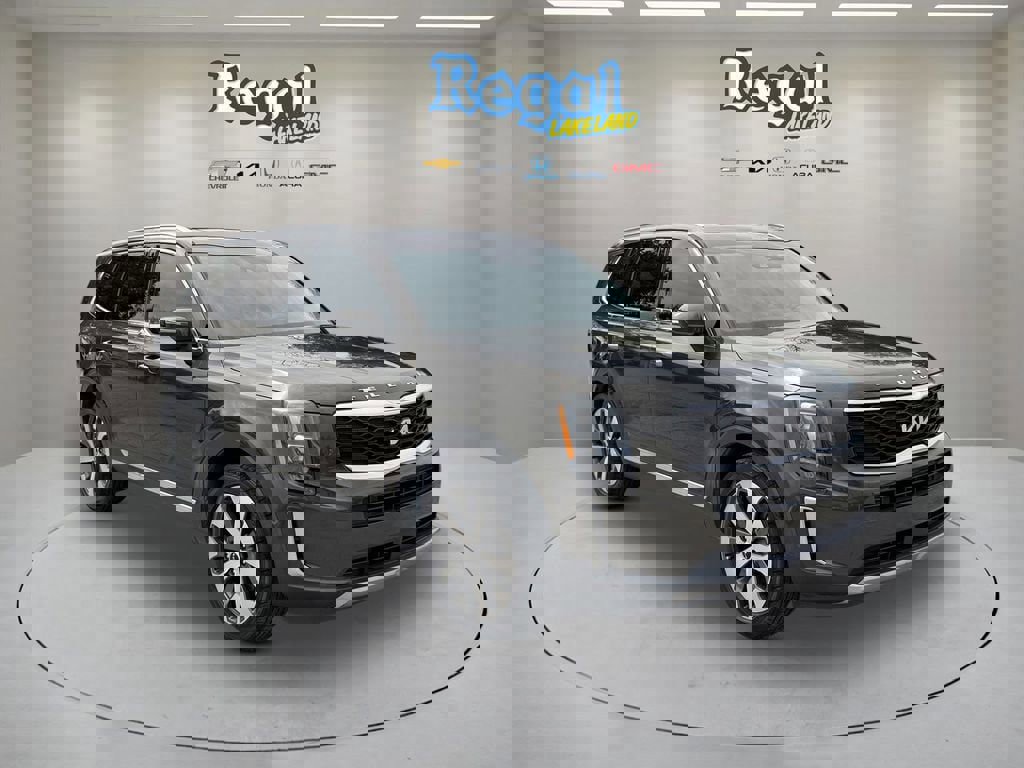 Used 2022 Kia Telluride EX w/ EX Premium Package
