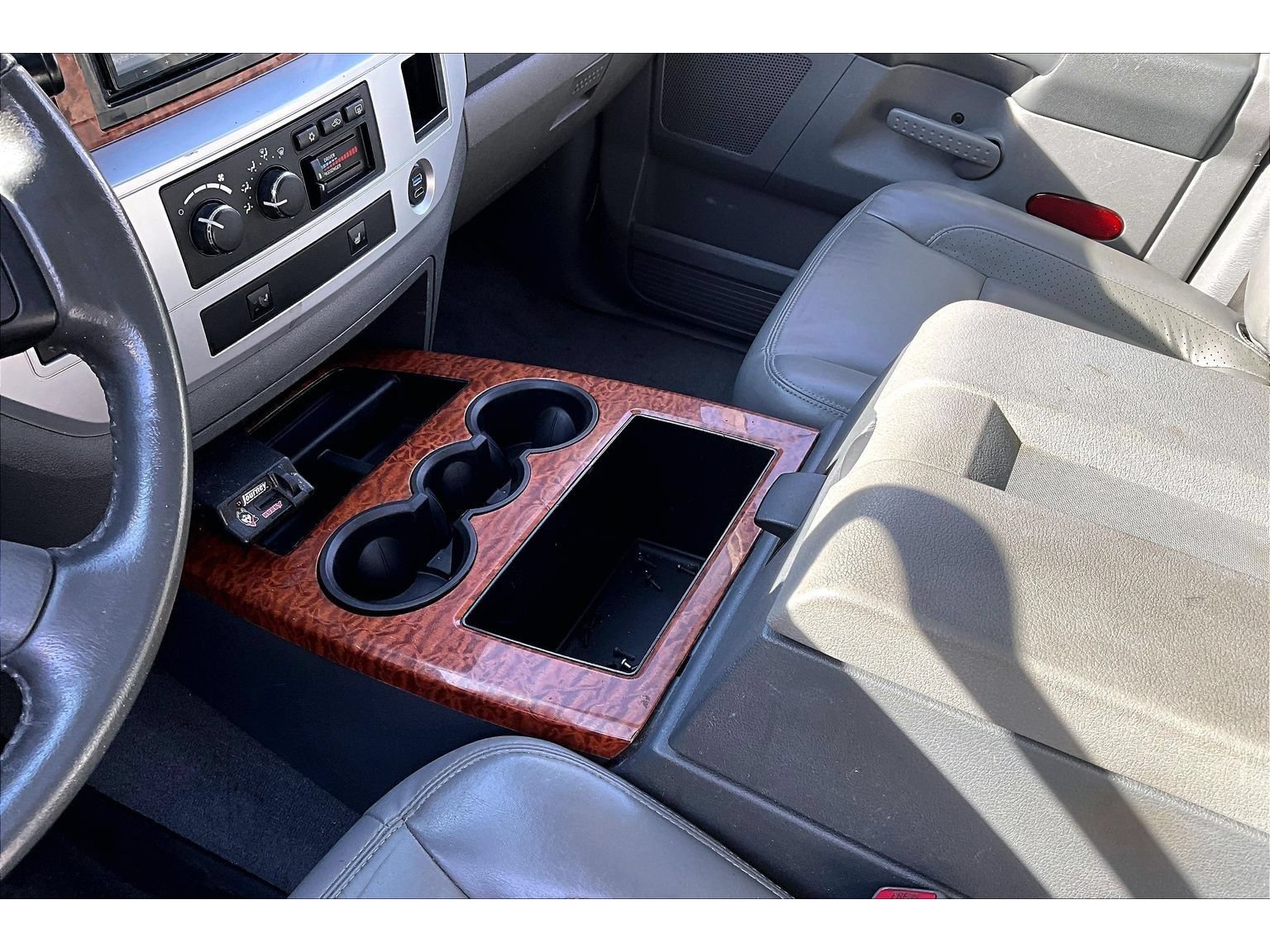 Used 2006 Dodge Ram 2500 Truck Laramie AWD/4WD image 17