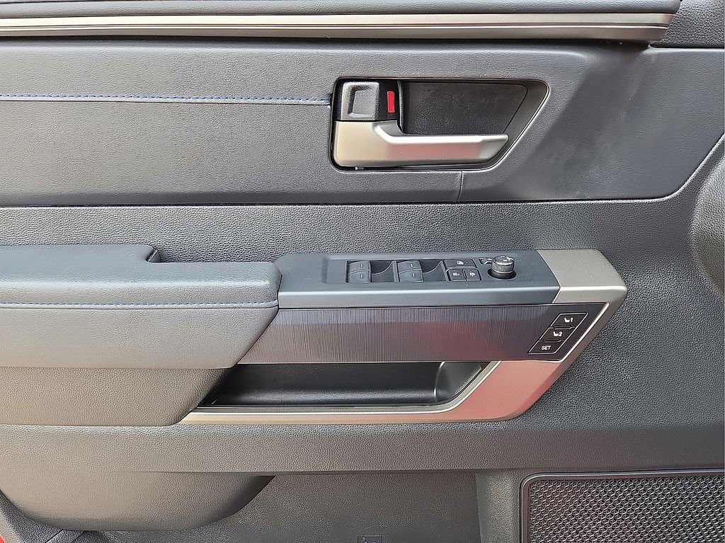 Used 2026 Toyota Sequoia Platinum image 23